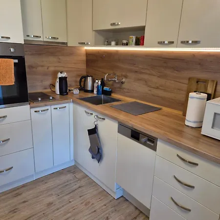 Апартамент Oak & Cozy Vt